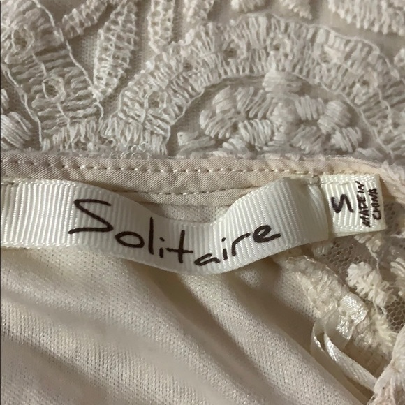 Solitaire Detailed Ivory Top. Size S. - Picture 8 of 9